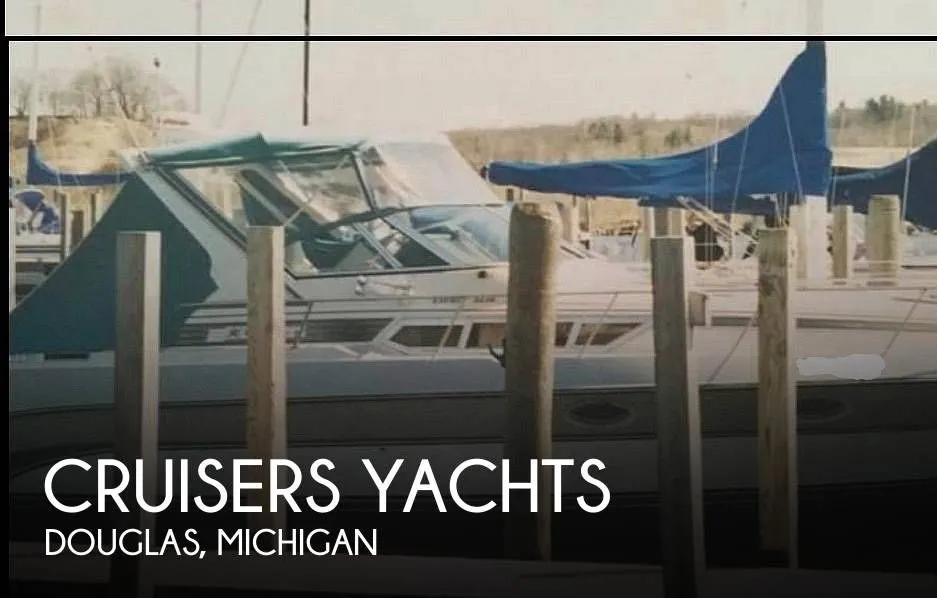 1989 Cruisers Yachts Esprit 3270 in Douglas, MI