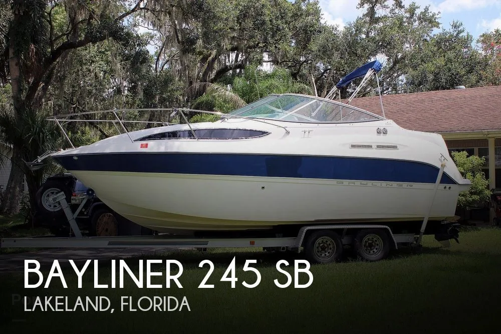 2007 Bayliner 245 SB in Lakeland, FL