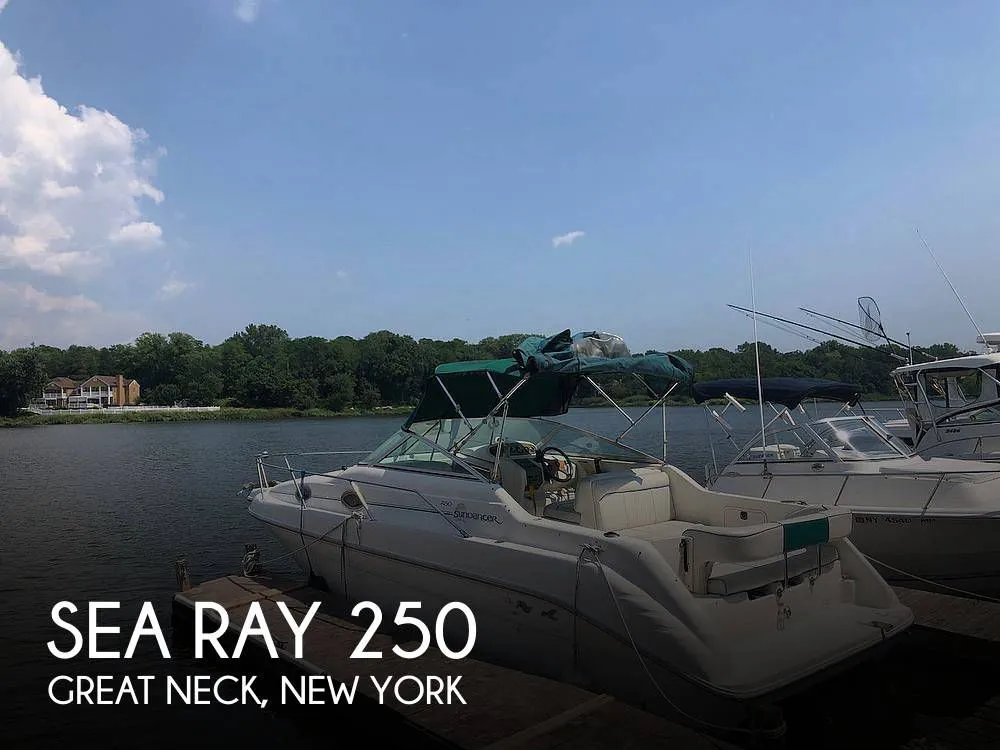 1995 Sea Ray 250 Sundancer in Great Neck, NY