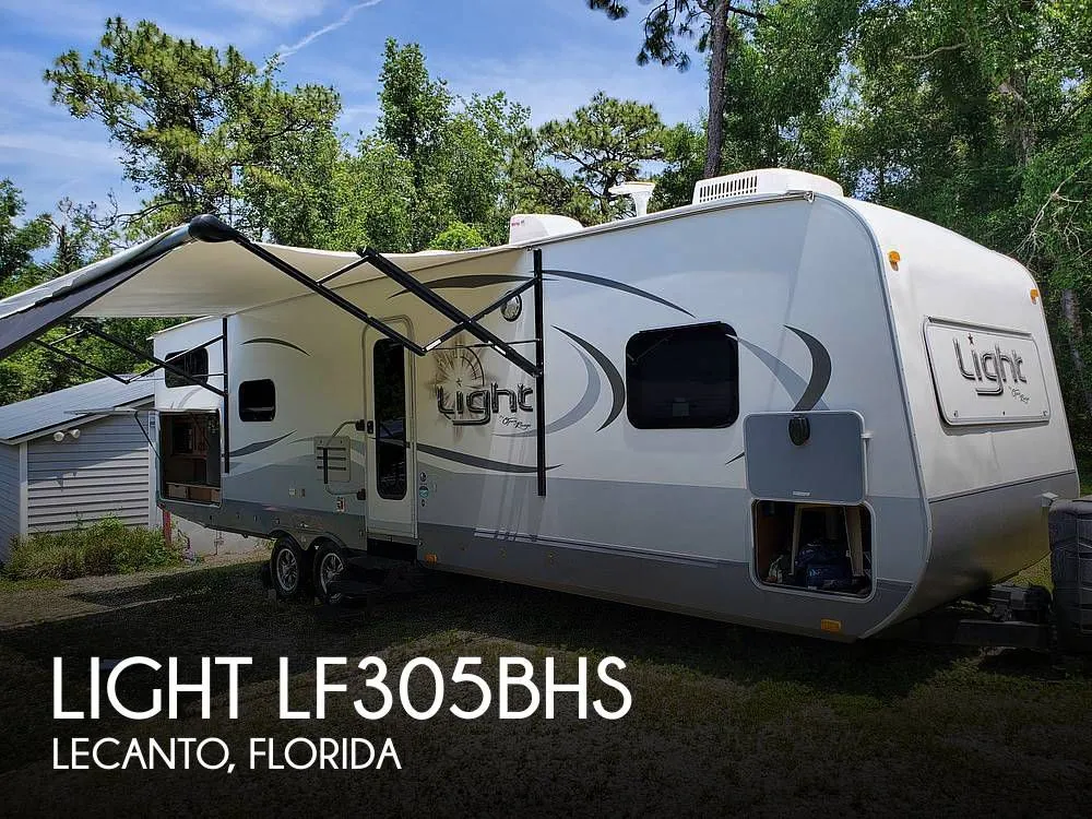 2014 Open Range Light LF305BHS