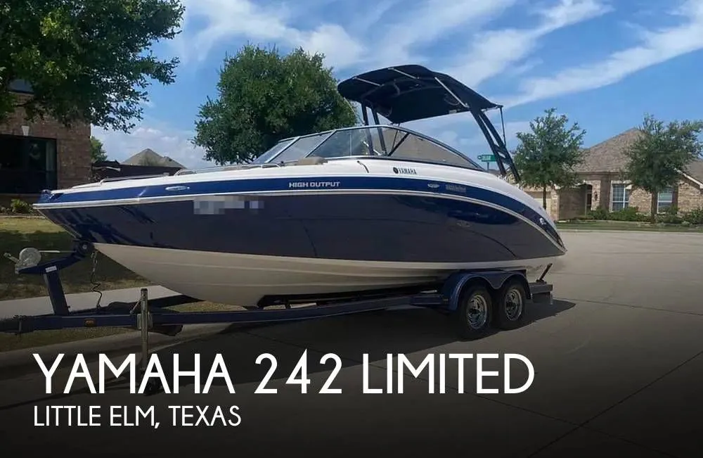 2011 Yamaha 242 Limited in Little Elm, TX