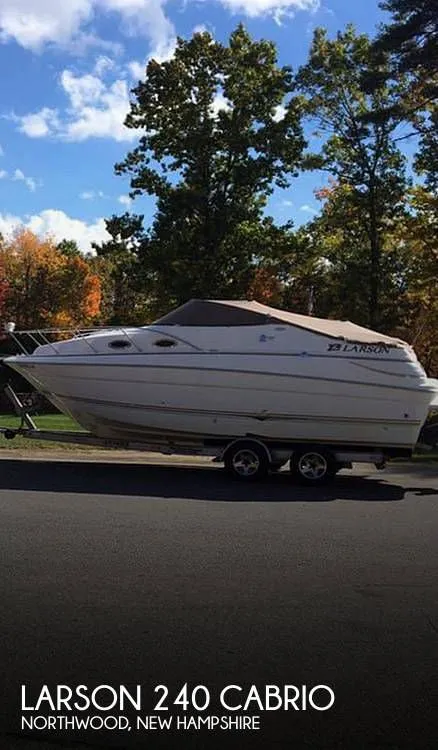 2004 Larson 240 Cabrio in Northwood, NH