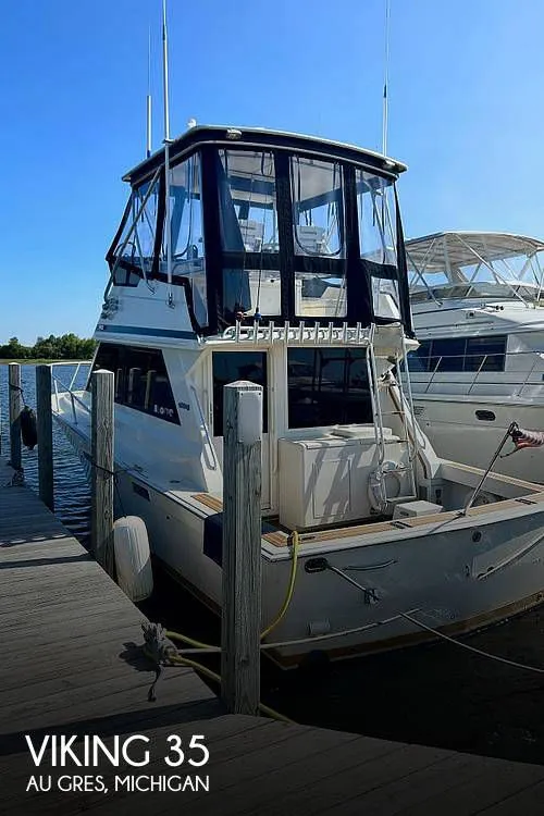 1989 Viking 35 Convertible in Au Gres, MI