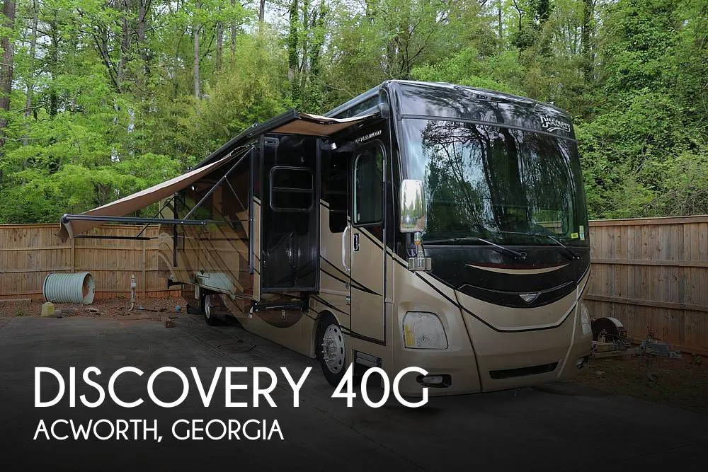 2015 Fleetwood Discovery 40G