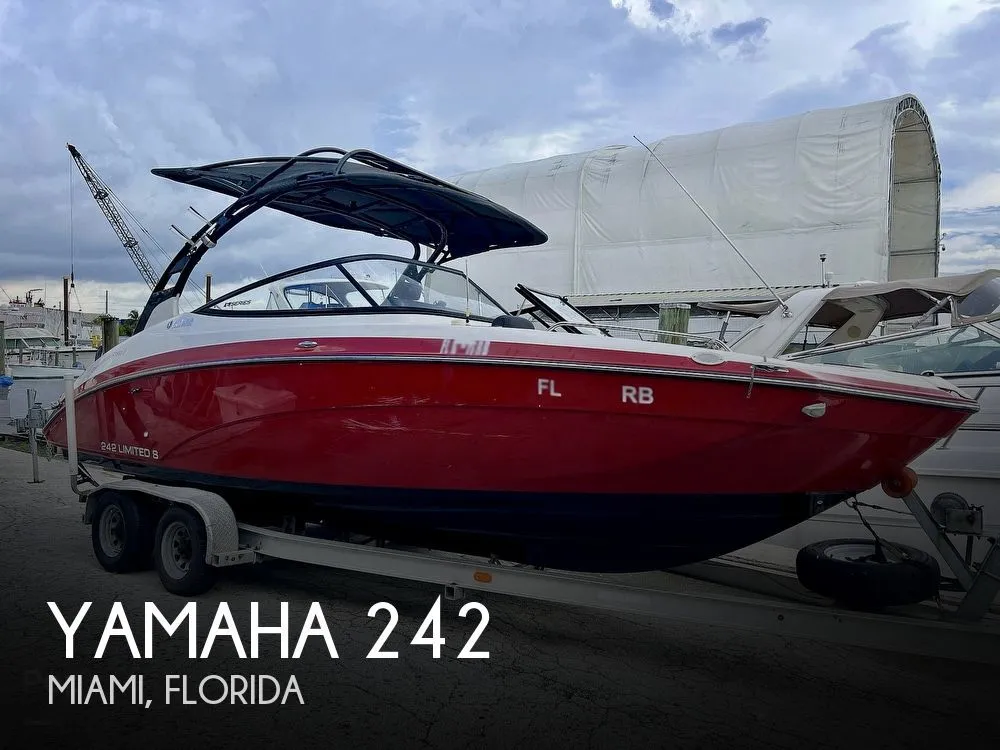 2016 Yamaha 242 Limited S E-series in Miami, FL
