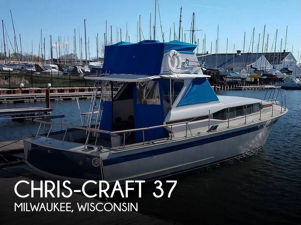 1968 Chris-Craft Roamer 37 Riviera Charter Boat