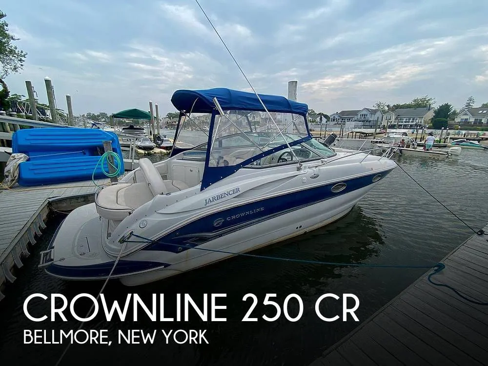 2004 Crownline 250 CR in Bellmore, NY