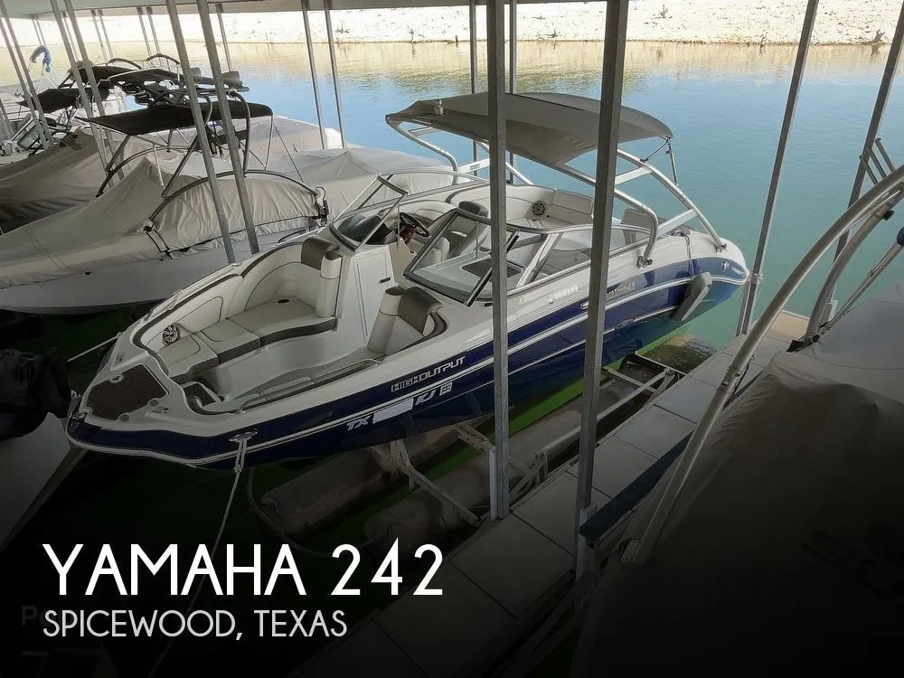 2014 Yamaha 242 Limited S in Spicewood, TX