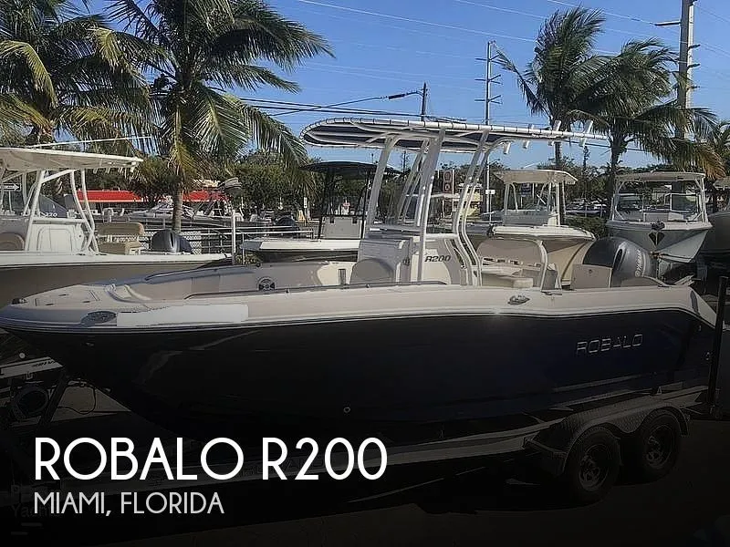 2016 Robalo R200