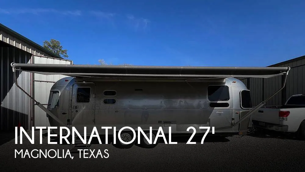 2018 Airstream International SIGNATURE 27FB