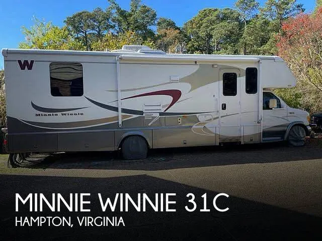 2005 Winnebago Minnie Winnie 31C