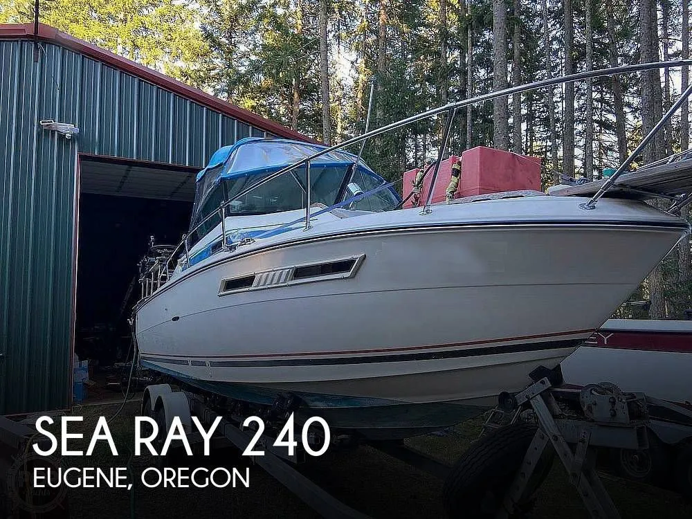 1979 Sea Ray 240 Sundancer in Eugene, OR