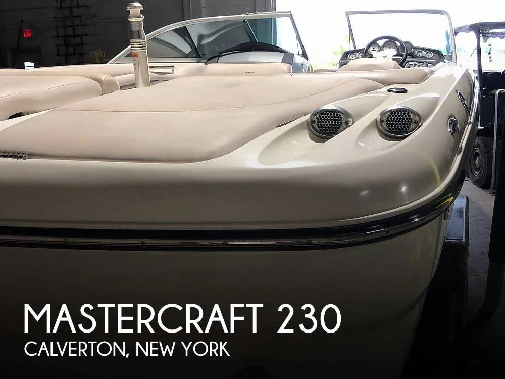 2007 Mastercraft Maristar 230SS in Calverton, NY