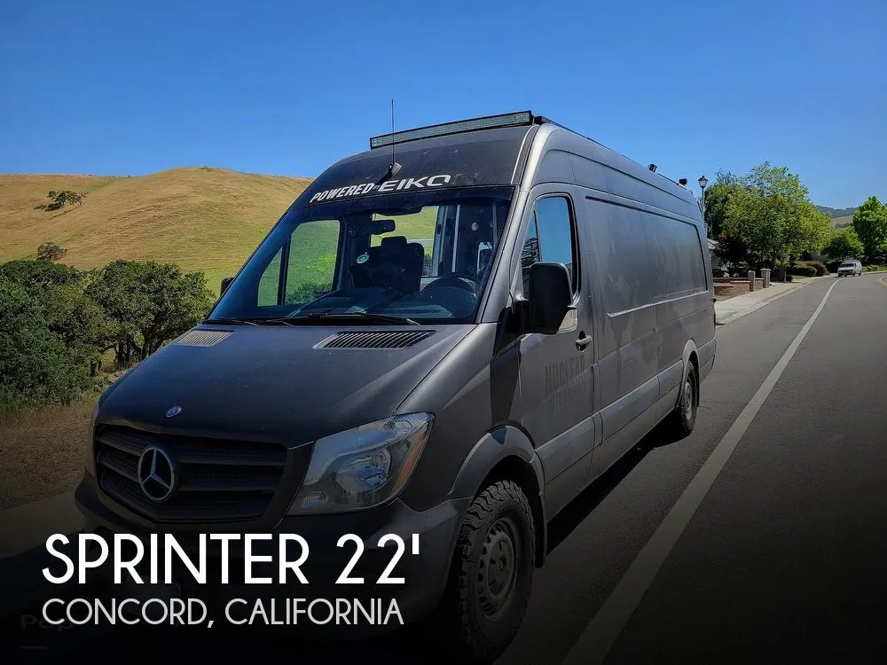 2015 Mercedes-Benz Sprinter 2500 High Roof 170WB