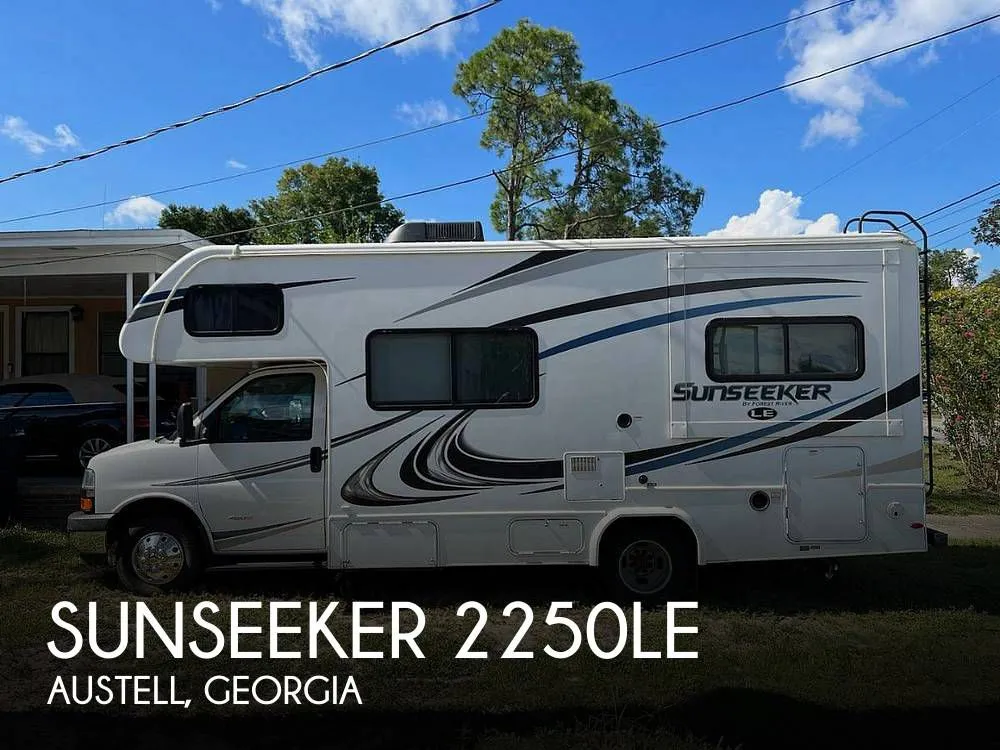 2018 Forest River Sunseeker 2250LE
