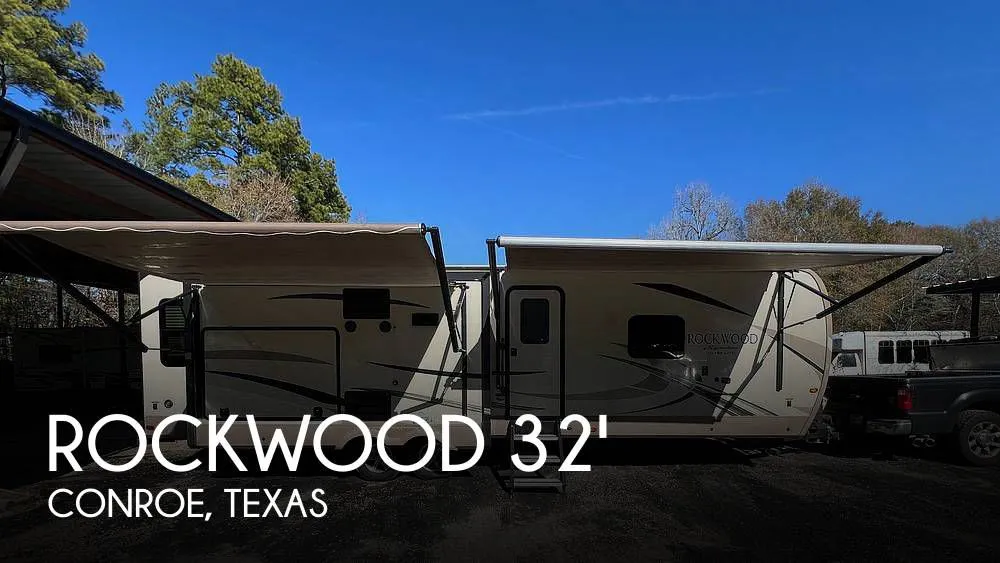 2018 Forest River Rockwood Ultra-Lite 8328BS