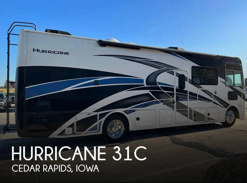 2022 Thor Motor Coach Hurricane 31C