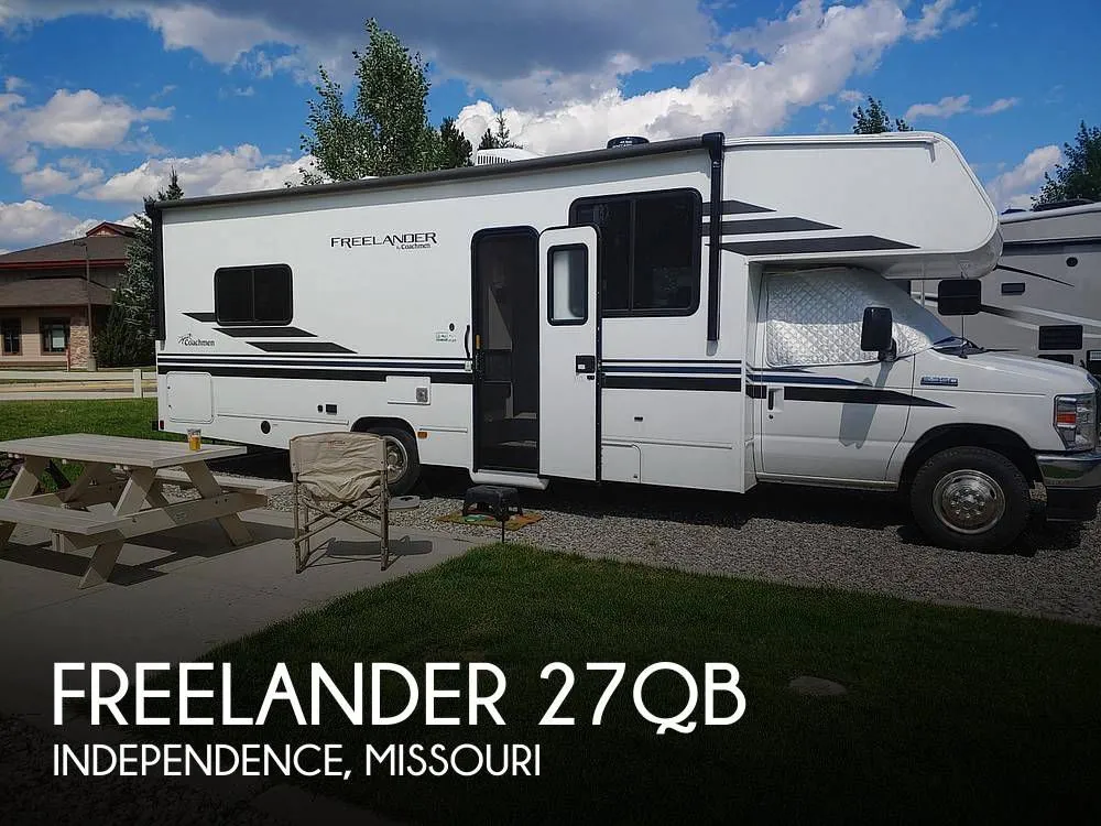 2022 Coachmen Freelander 27QB