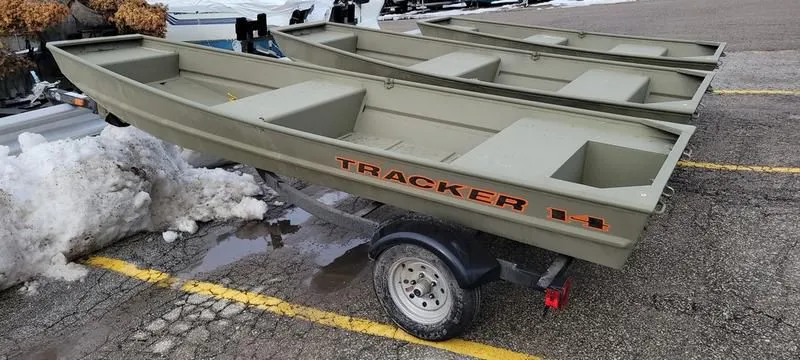 2024 Tracker Boats GRIZZLY 1436 JON