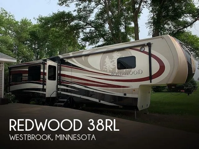 2016 Redwood RV Redwood 38RL