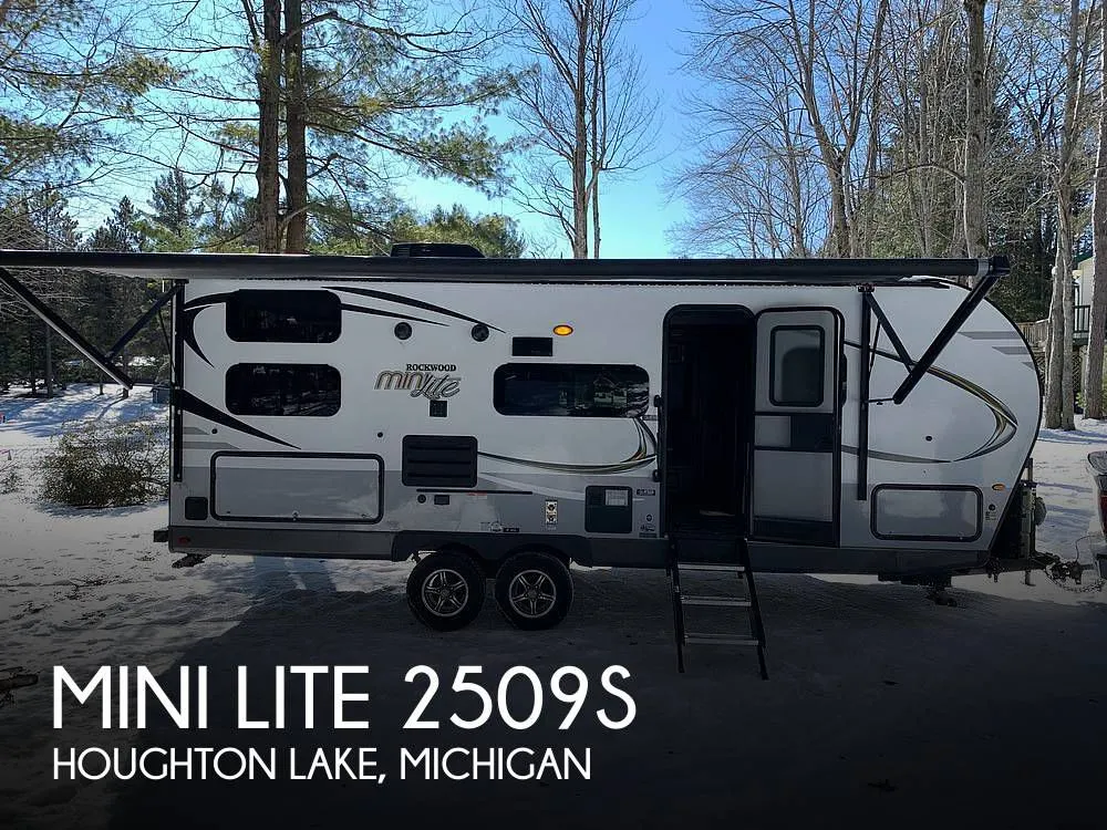 2020 Rockwood Mini Lite 2509S