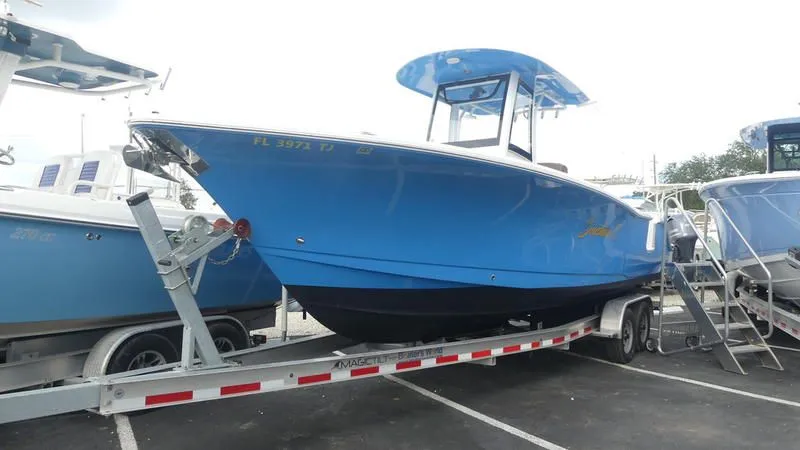 2020 Sea Hunt Gamefish 27 Forward Seating in Bradenton, FL