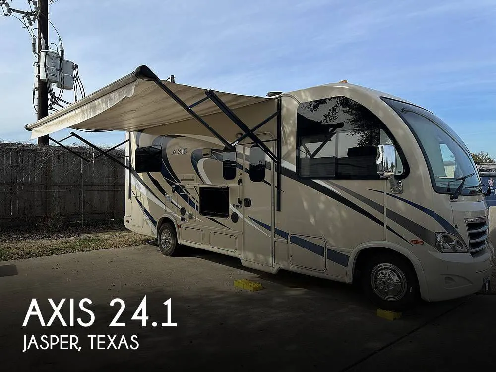 2017 Thor Motor Coach Axis 24.1