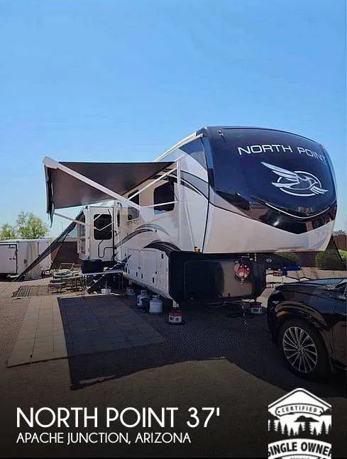 2022 Jayco North Point 377RLBH