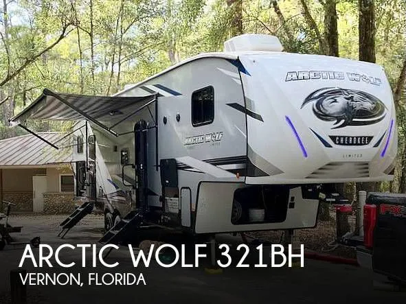 2022 Cherokee Arctic Wolf 321BH