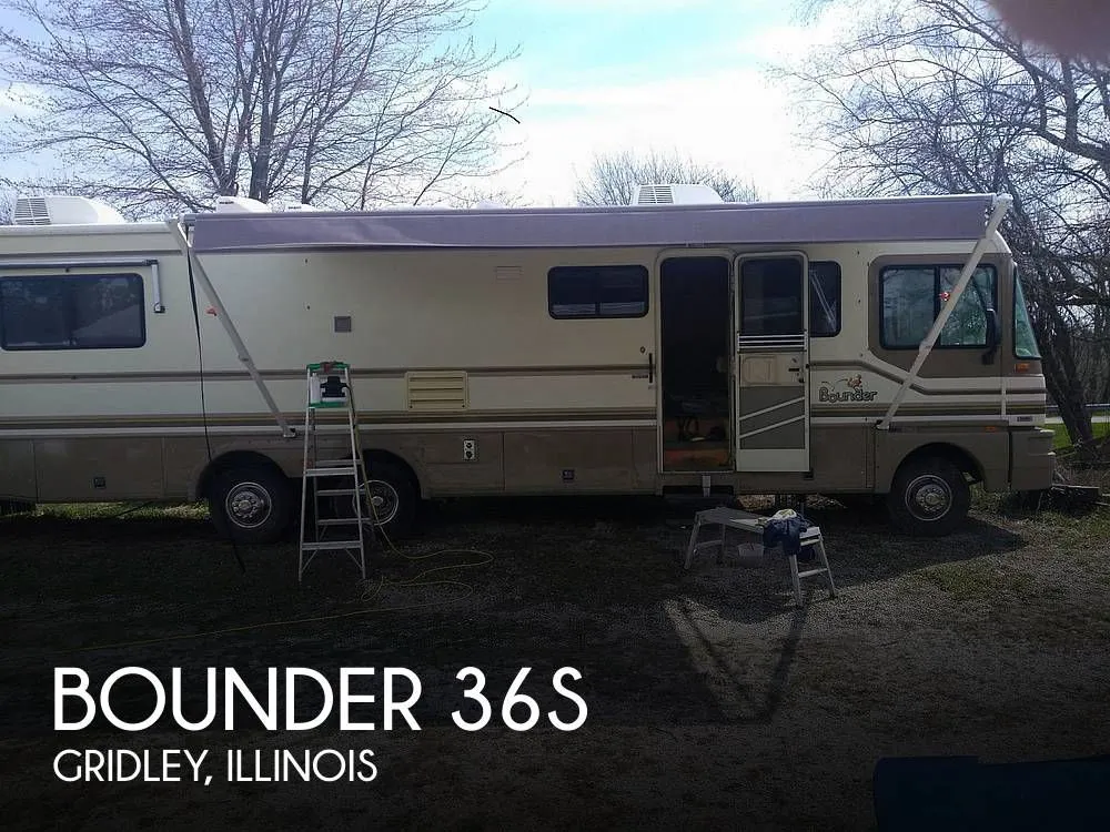 1996 Fleetwood Bounder 36S