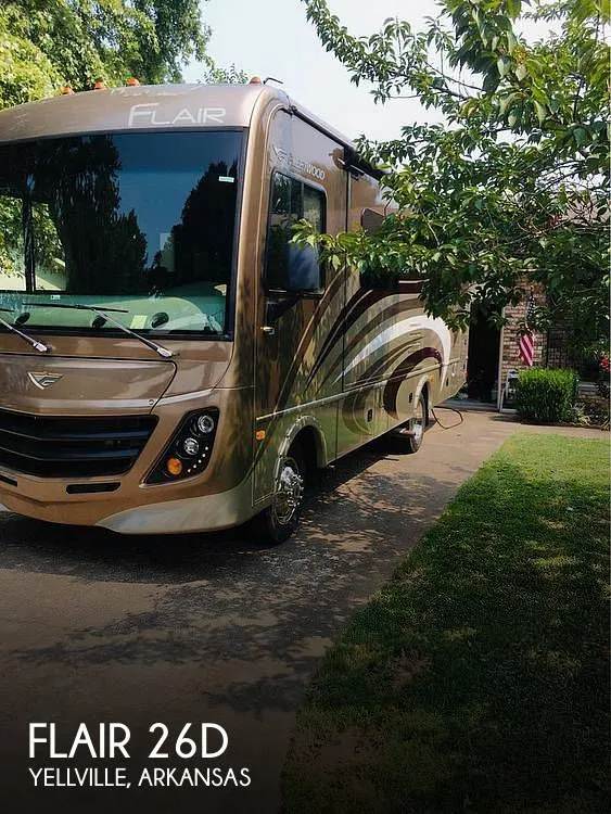 2016 Fleetwood Flair 26D