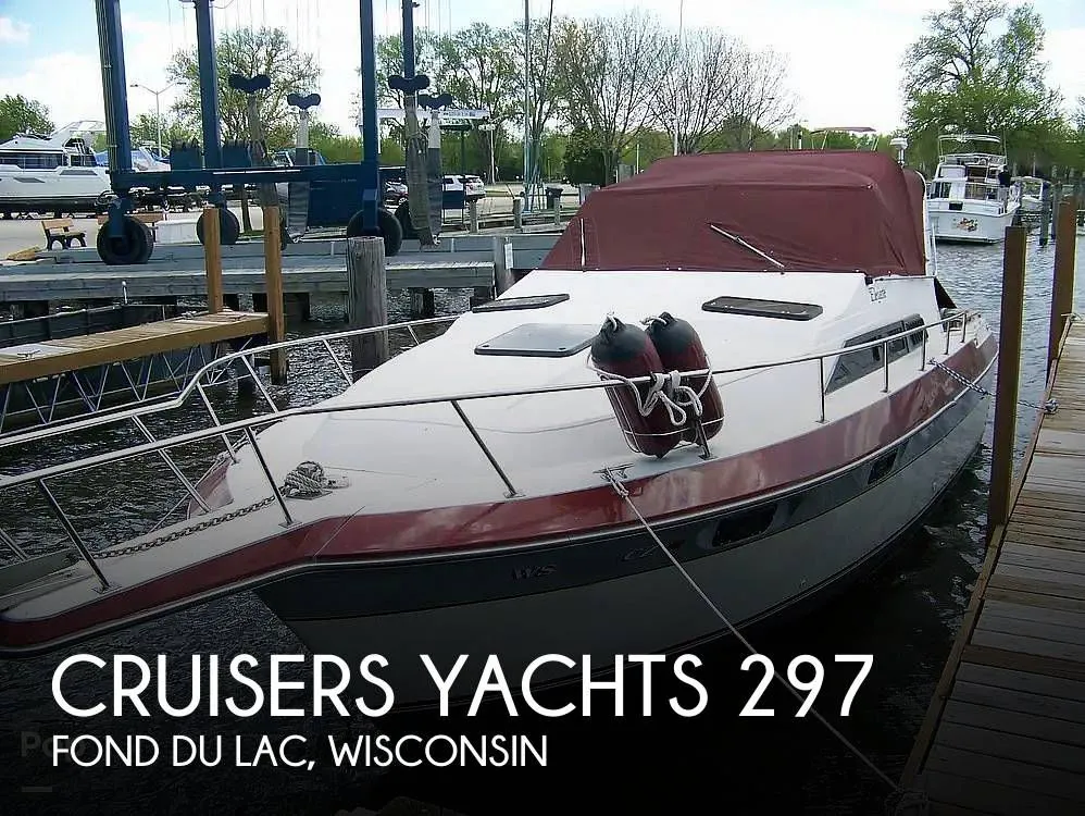 1987 Cruisers Yachts Elegante 297 in Fond du Lac, WI
