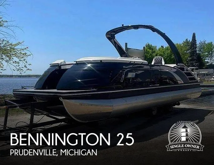 2020 Bennington 25 QX Sport in Prudenville, MI