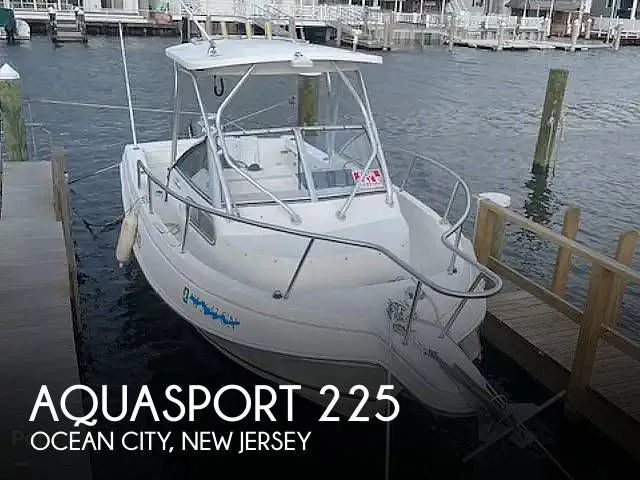 2001 Aquasport 225 Explorer in Ocean City, NJ