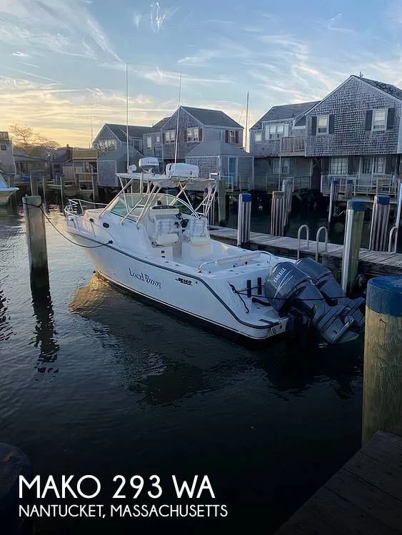 1999 Mako 293 WA