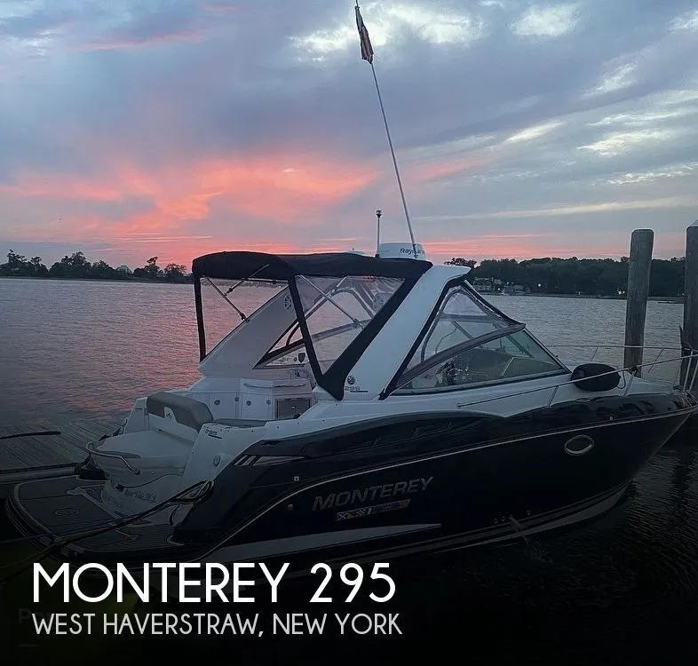 2019 Monterey 295 Sport Yacht