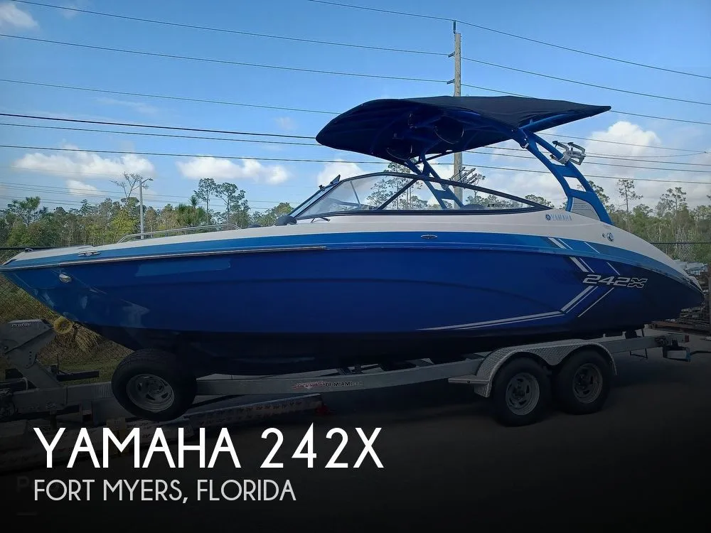 2019 Yamaha 242x