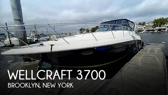 2003 Wellcraft 3700 Excalibur in Brooklyn, NY