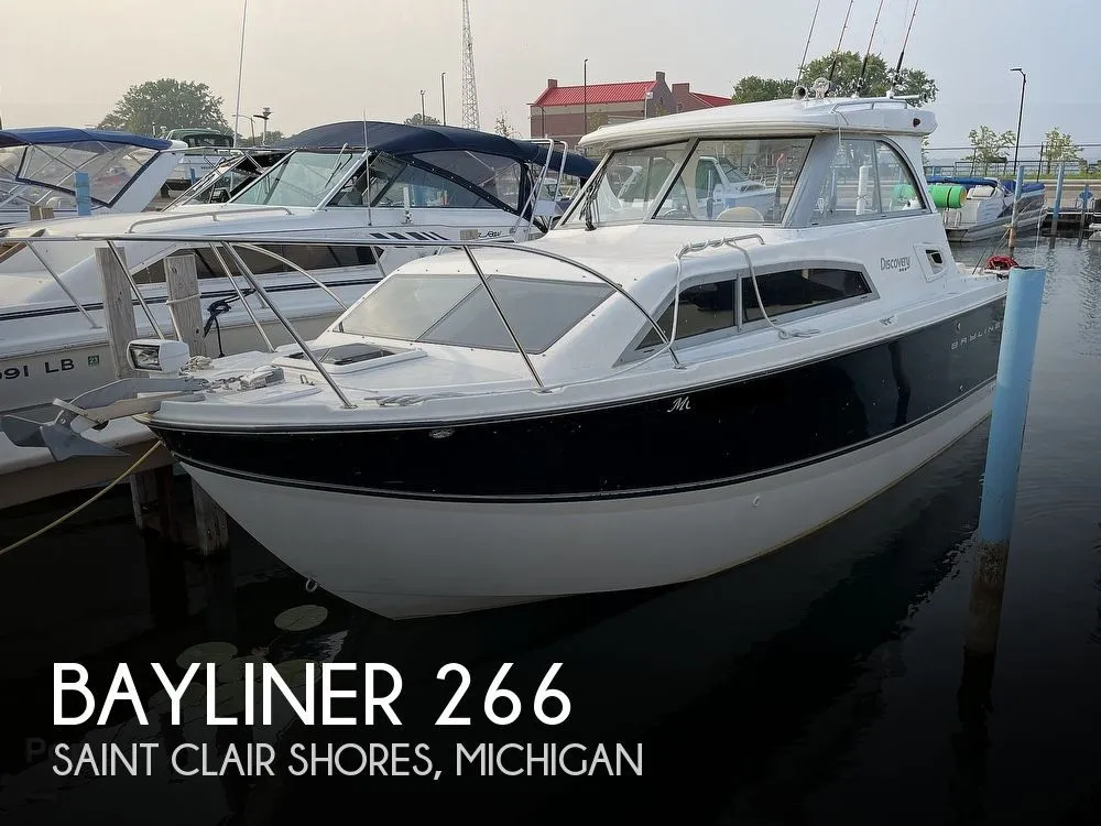 2012 Bayliner 266 Discovery