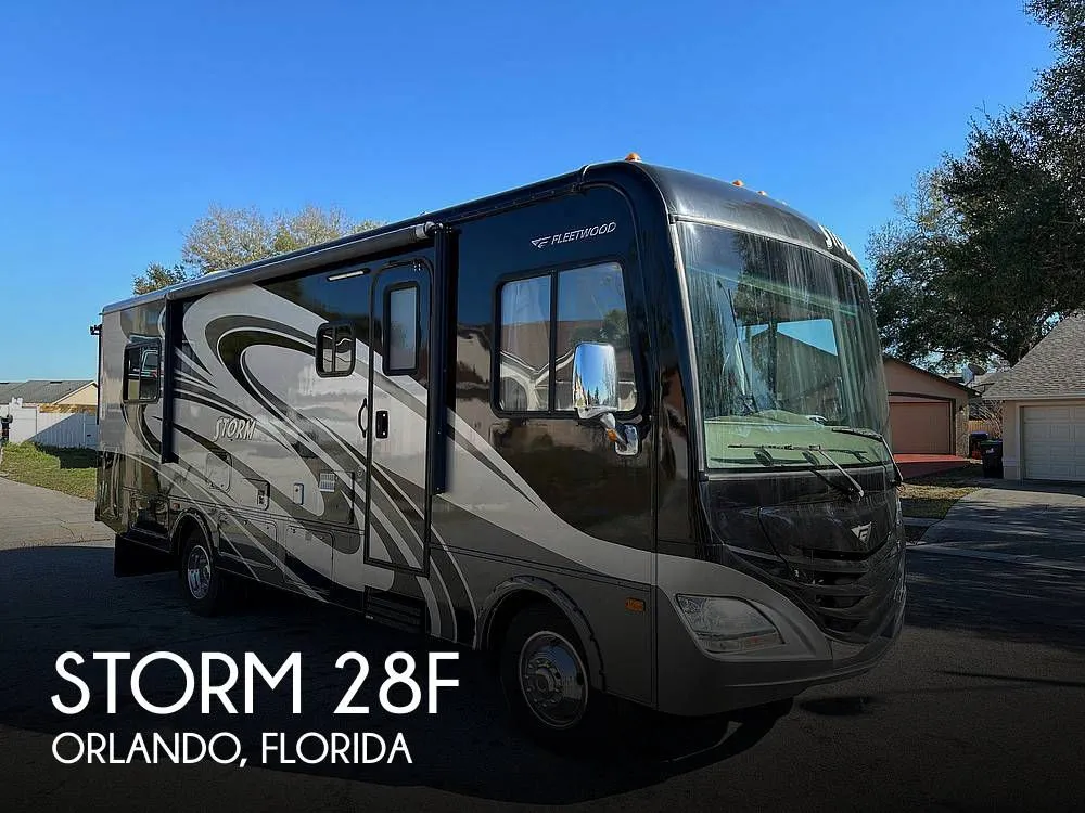 2013 Fleetwood Storm 28F