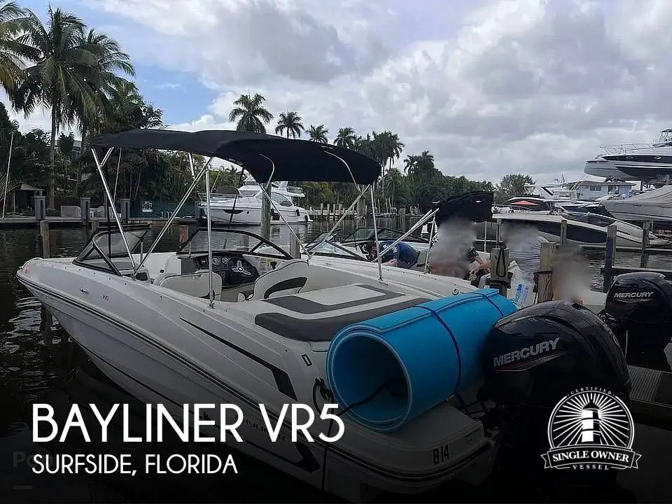 2022 Bayliner VR5 in Surfside, FL