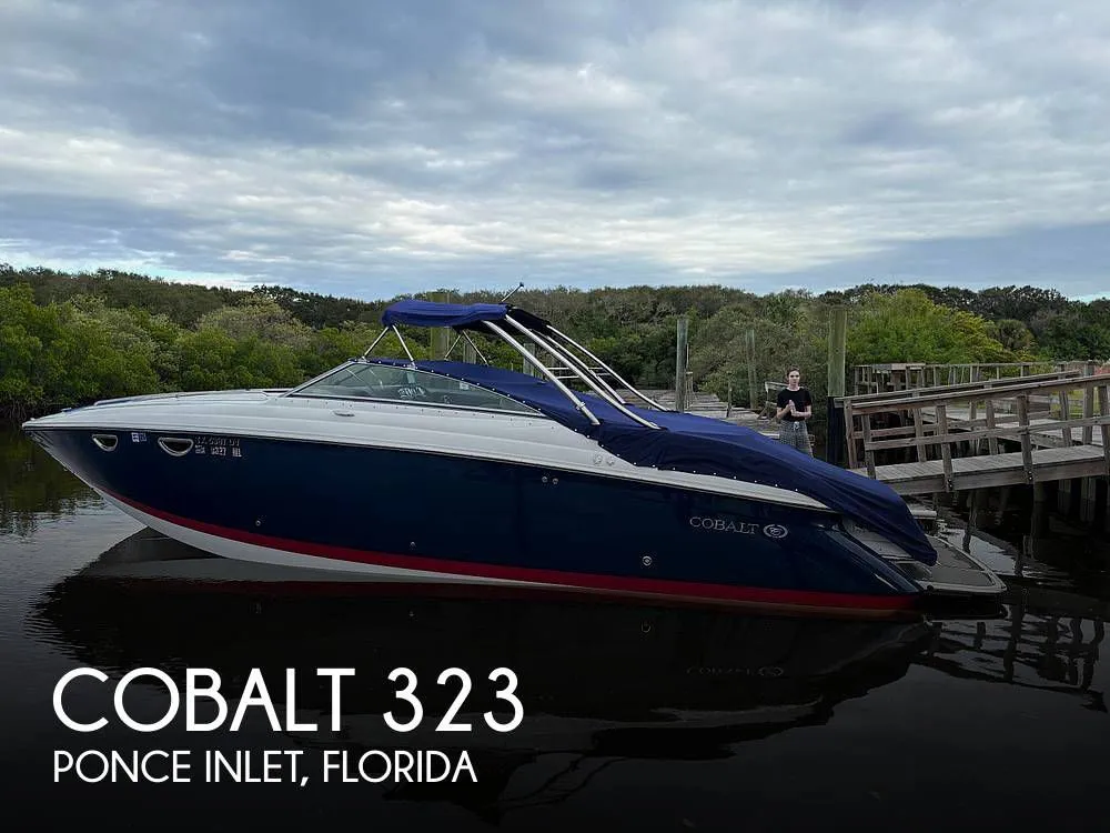 2012 Cobalt 323 in Ponce Inlet, FL