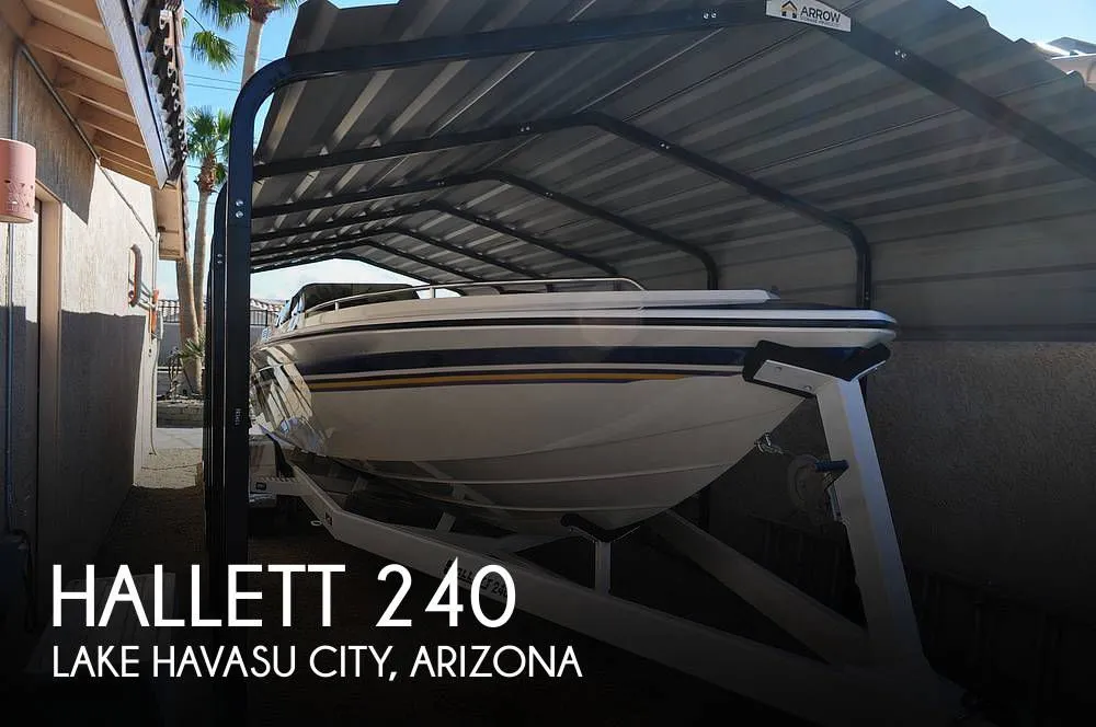 1998 Hallett 240 Open Bow