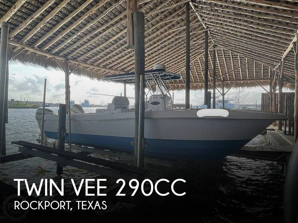 2008 Twin Vee 290CC in Rockport, TX