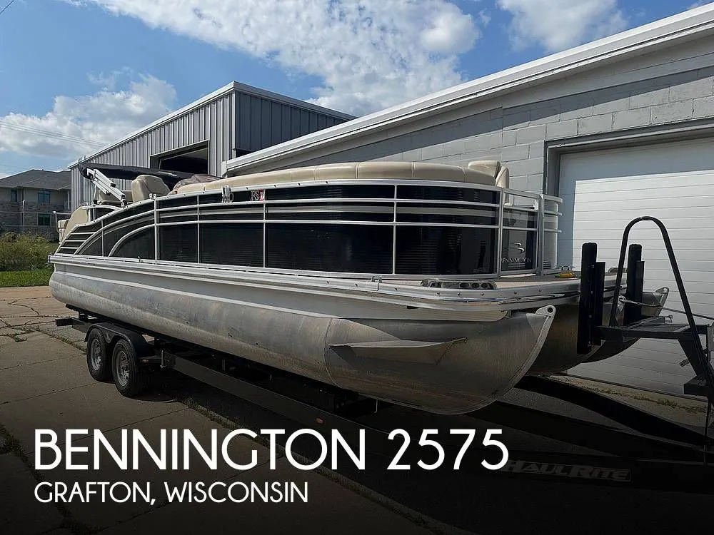 2010 Bennington 2575 RCW I/O