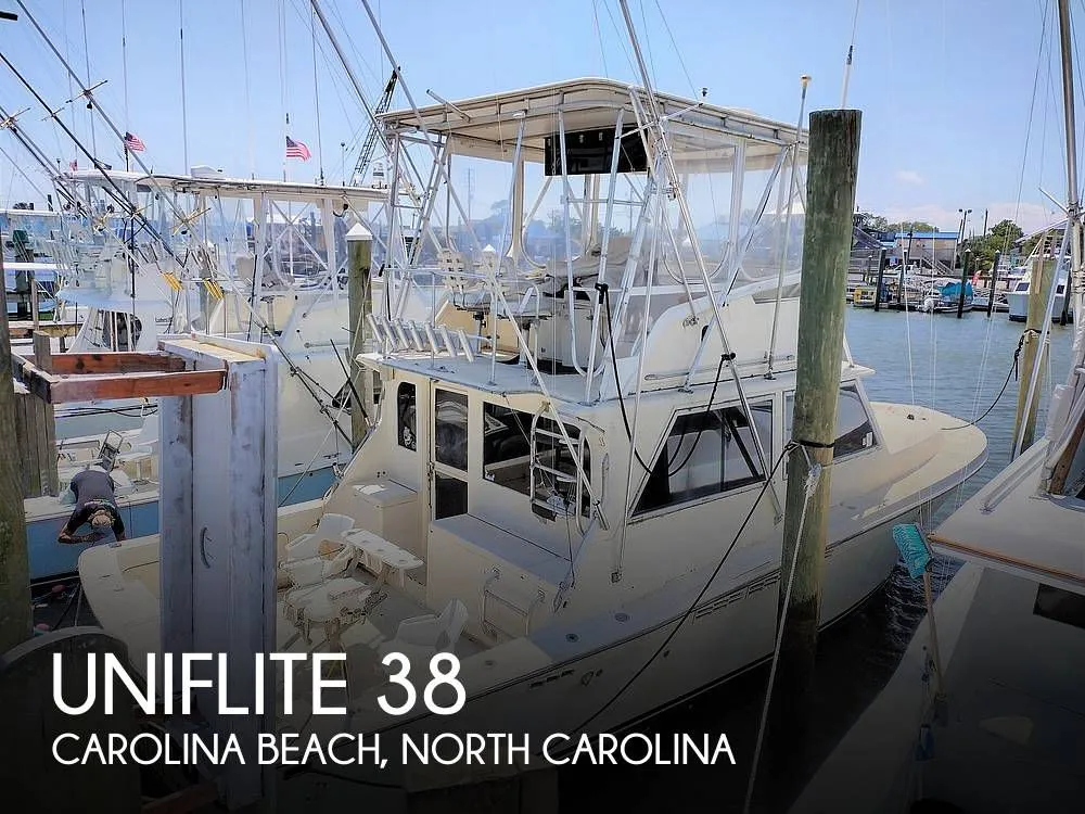 1982 Uniflite 38 Sportfisher in Carolina Beach, NC