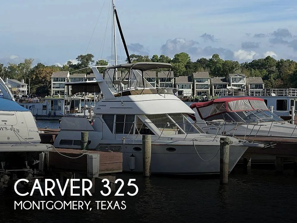 1996 Carver 325 in Montgomery, TX