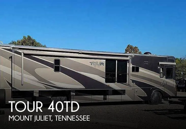 2008 Winnebago Tour 40TD