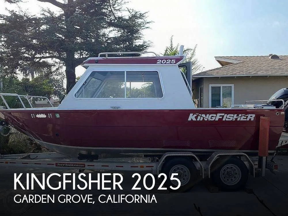 2020 Kingfisher 2025 Escape HT Pilot House in Garden Grove, CA