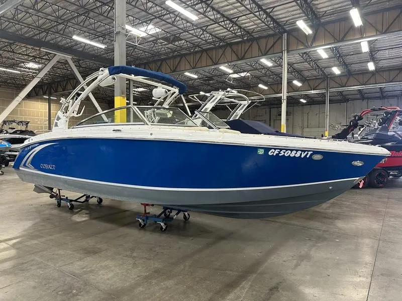 2021 Cobalt Boats R7 Surf